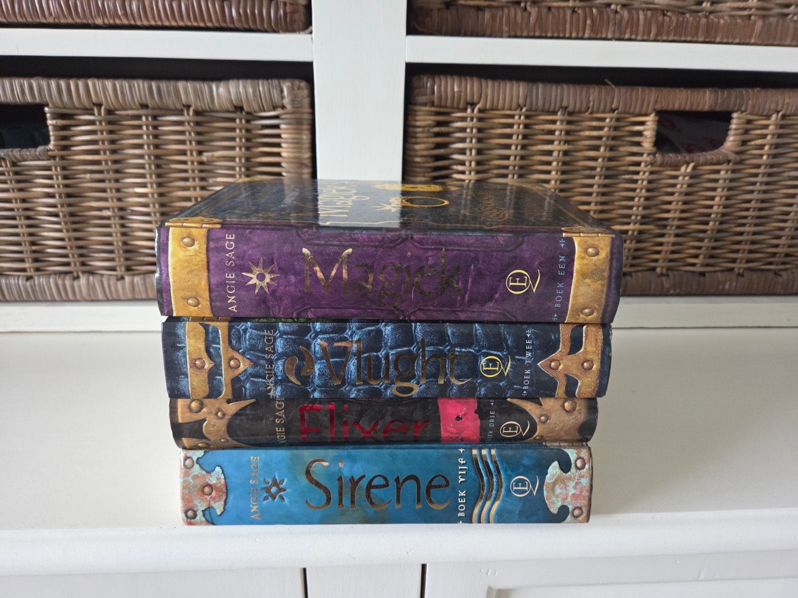Angie Sage - Septimus Heap, Boeken, Ophalen of Verzenden, Zo goed als nieuw