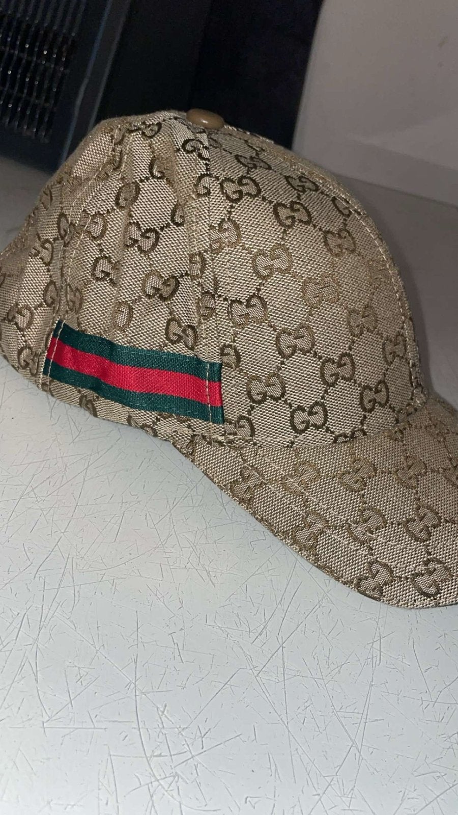 Gucci Pet met GG-patroon en Webstreep, Ophalen, Zo goed als nieuw, One size fits all, Pet