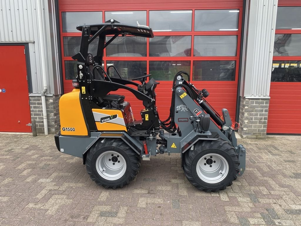 Giant G1500, Zakelijke goederen, Graaflaadcombinatie