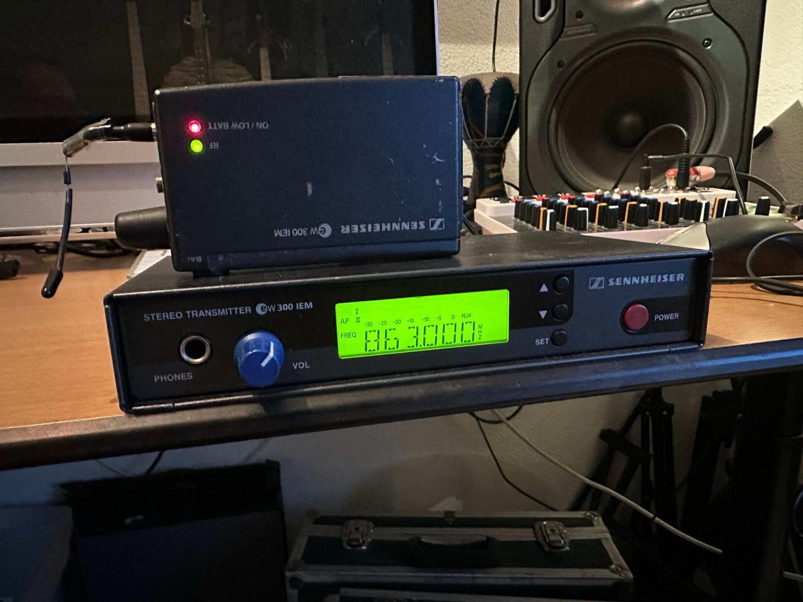 Sennheiser dr 300 Stereo Transmitter met EW 300 IEM, Muziek en Instrumenten, Ophalen, Gebruikt