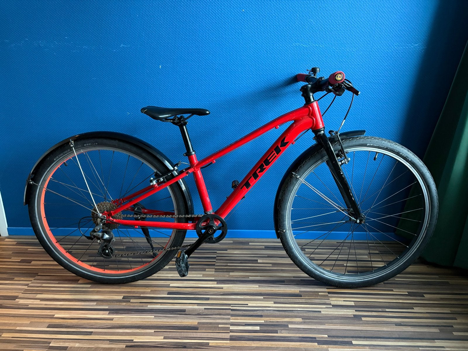 Trek Wahoo 26 inch kinderfiets - Rood, Velgrem, Versnellingen, Minder dan 49 cm, Zo goed als nieuw