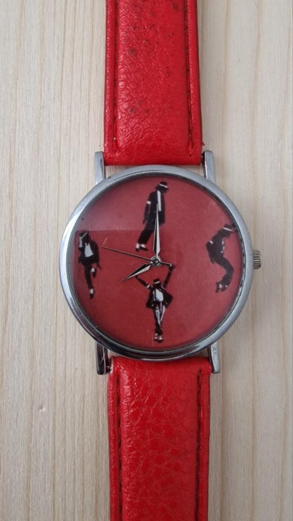 Michael Jackson Rood Dance Move Silhouet Horloge, Ophalen of Verzenden, Gebruikt