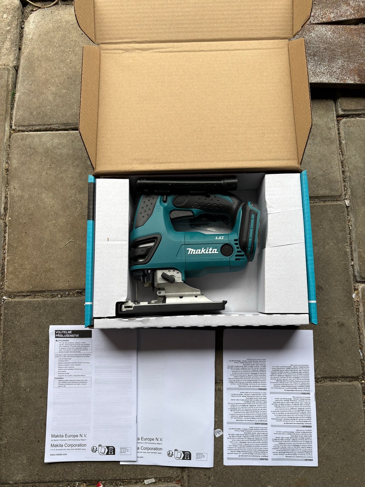Nieuwe Makita DJV180 Decoupeerzaag - LXT 18V, Nieuw, Ophalen of Verzenden, Minder dan 600 watt, Decoupeerzaag