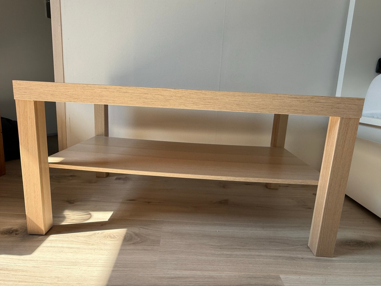 Houten salontafel met opbergplank, Gebruikt, 100 tot 150 cm, Ophalen of Verzenden, Overige houtsoorten