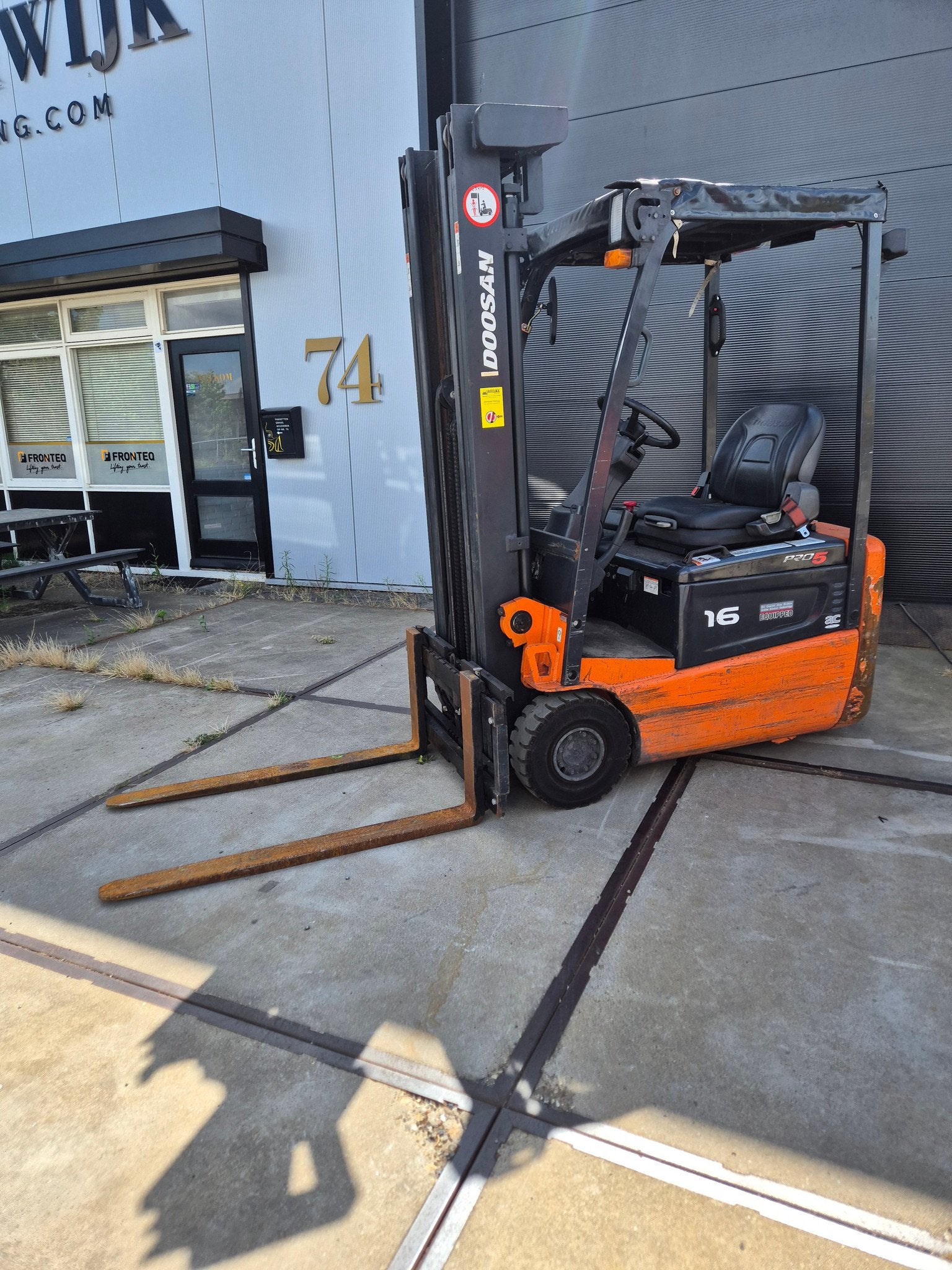 2017 Doosan 1600kg triplex sideshift, 1000 tot 2000 kg, Elektrisch, Heftruck, Doosan