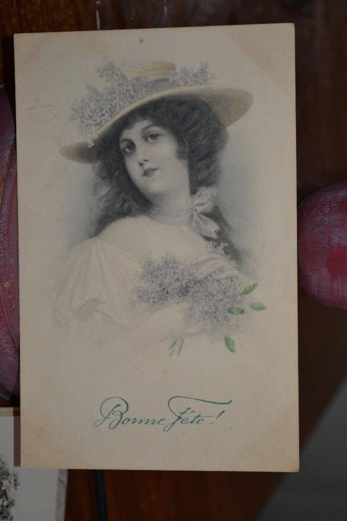 lot 4 kaarten vrouw vienne serie, Ophalen of Verzenden, Voor 1920, Gelopen, Sterren en Beroemdheden