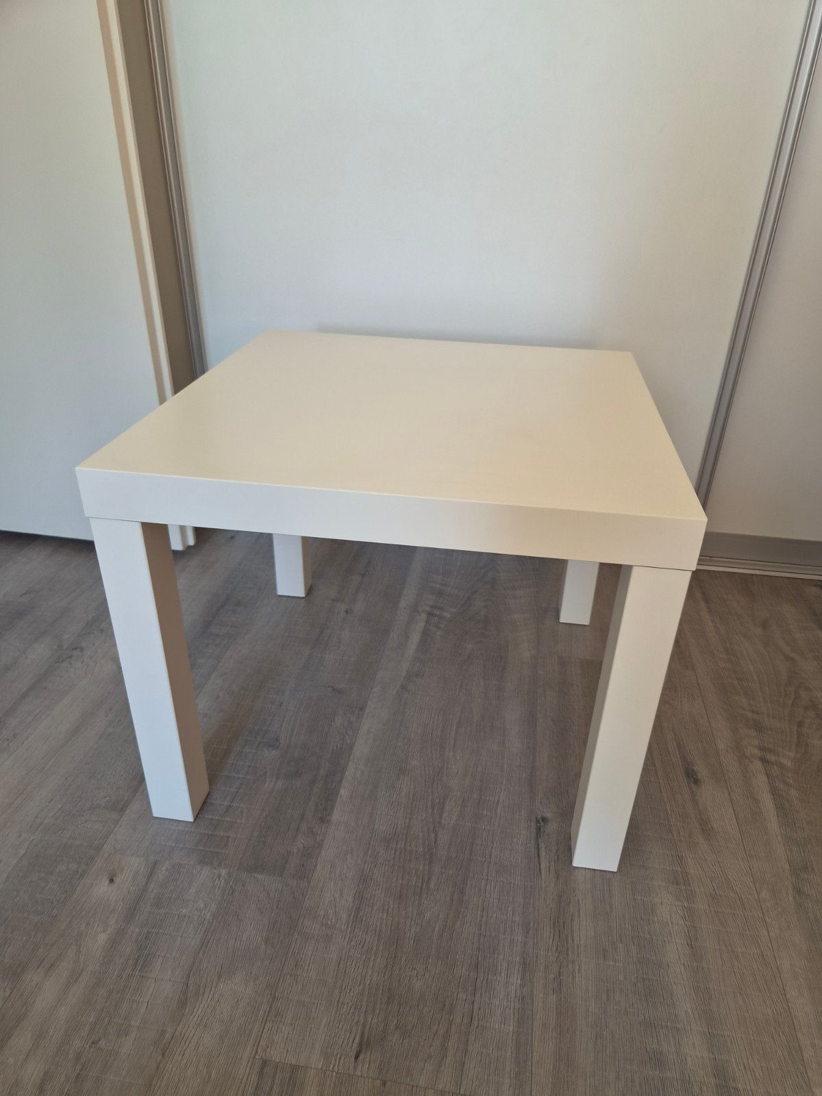 Tafel (Lack van Ikea) 55 x 55 cm, Gebruikt, Vierkant, 55 tot 75 cm, Ophalen