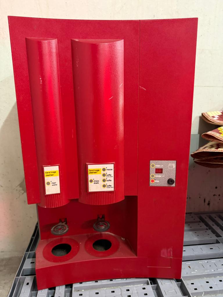 Espresso machine, Gebruikt, 10 kopjes of meer, Koffiemachine, Ophalen of Verzenden
