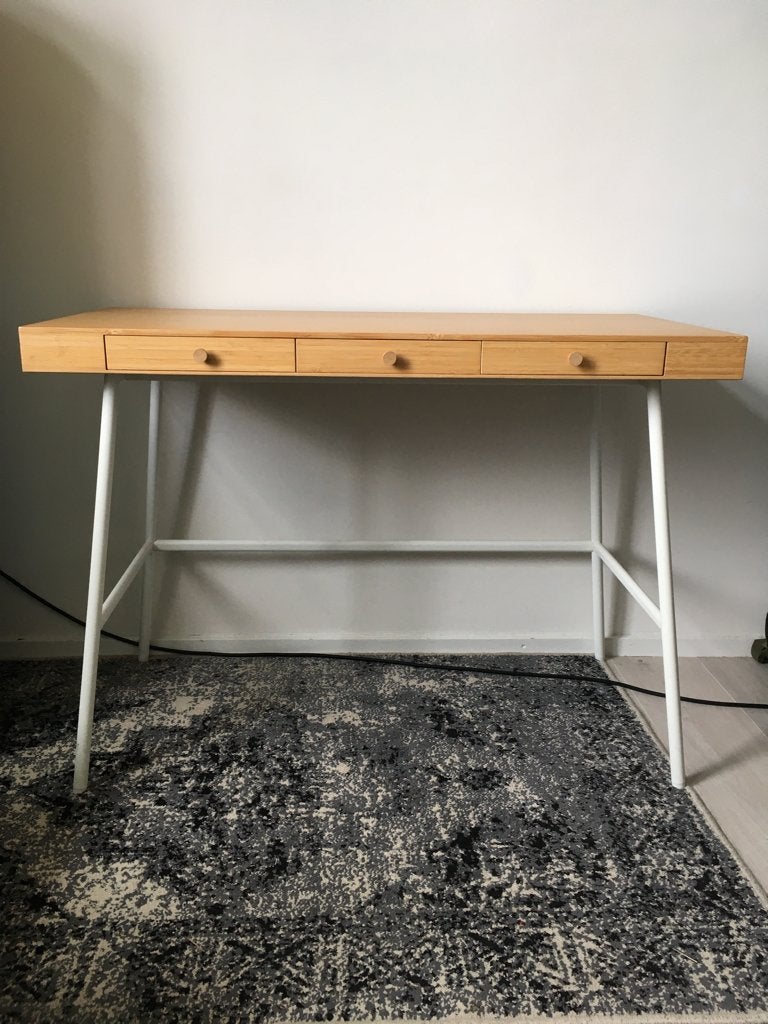 IKEA LILLÅSEN bamboe bureau, Ophalen, Hout, Schoolbureau, Zo goed als nieuw