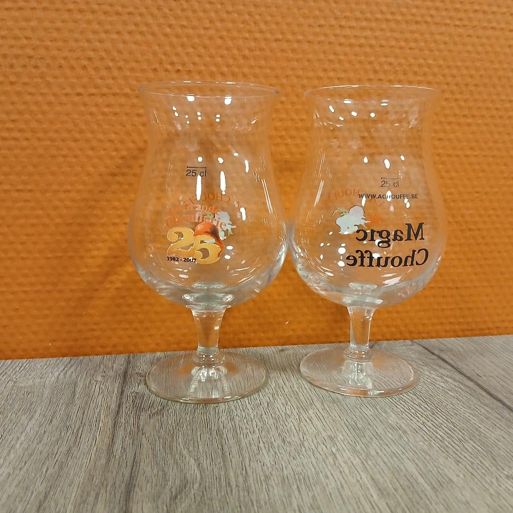 chouffe 25 jaar, Verzamelen, Biermerken, Zo goed als nieuw, Glas of Glazen, Overige merken, Ophalen of Verzenden