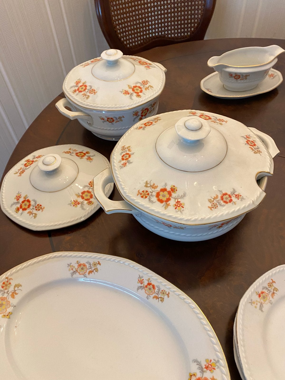 Prachtig Bavaria servies met bloemmotief, Antiek en Kunst, Antiek | Servies compleet, Ophalen of Verzenden