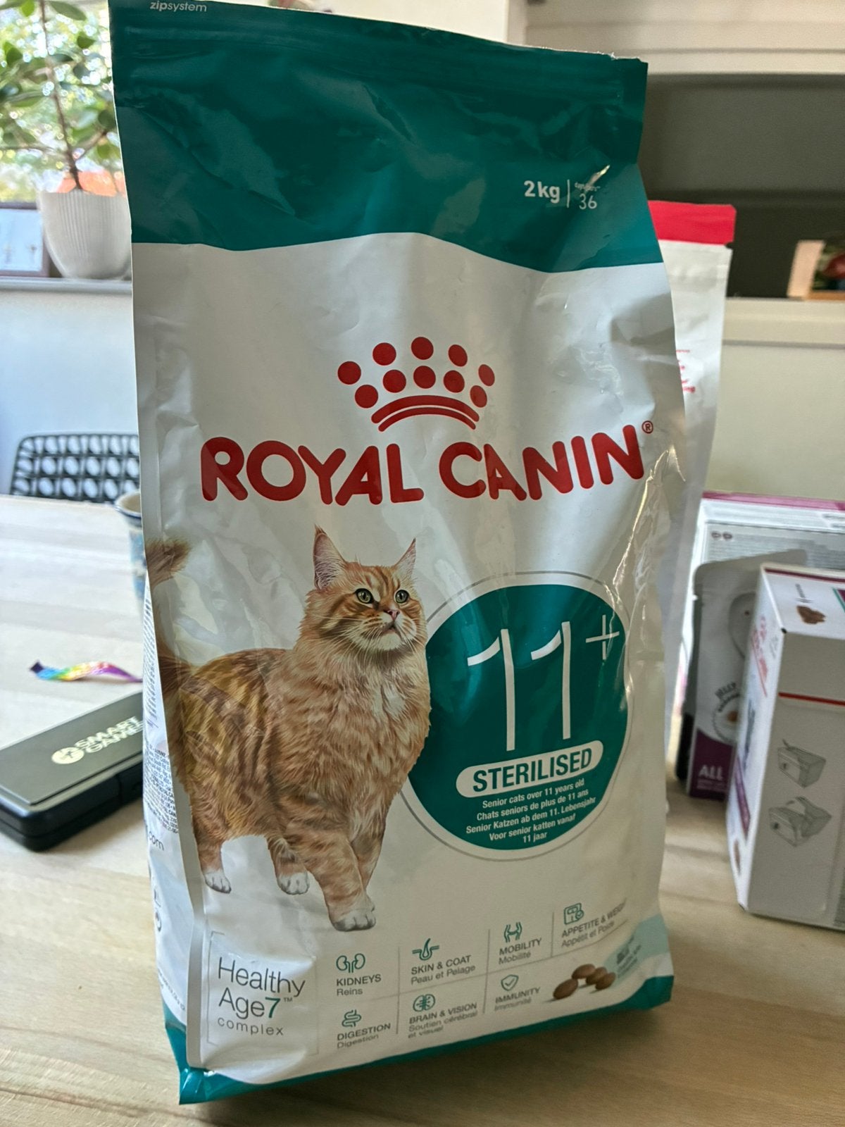 Royal Canin 11+ sterilised kattenbrokjes. 1,72kg, Ophalen of Verzenden, Kat