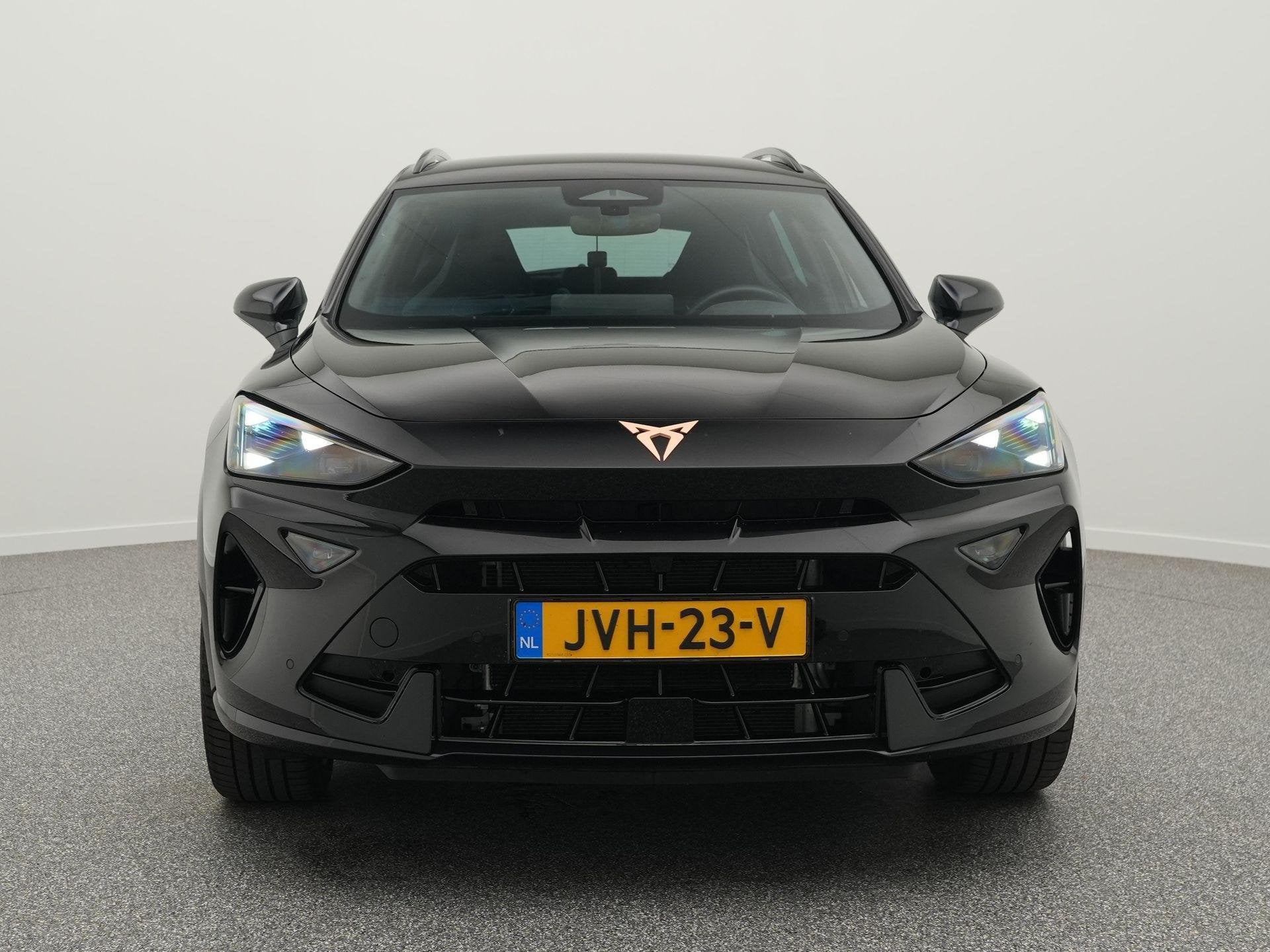CUPRA Formentor 1.5 TSI e-Hybrid VZ 272PK | Trekhaak | SennH, Auto's, 4 cilinders, Formentor, 150 min, Alcantara