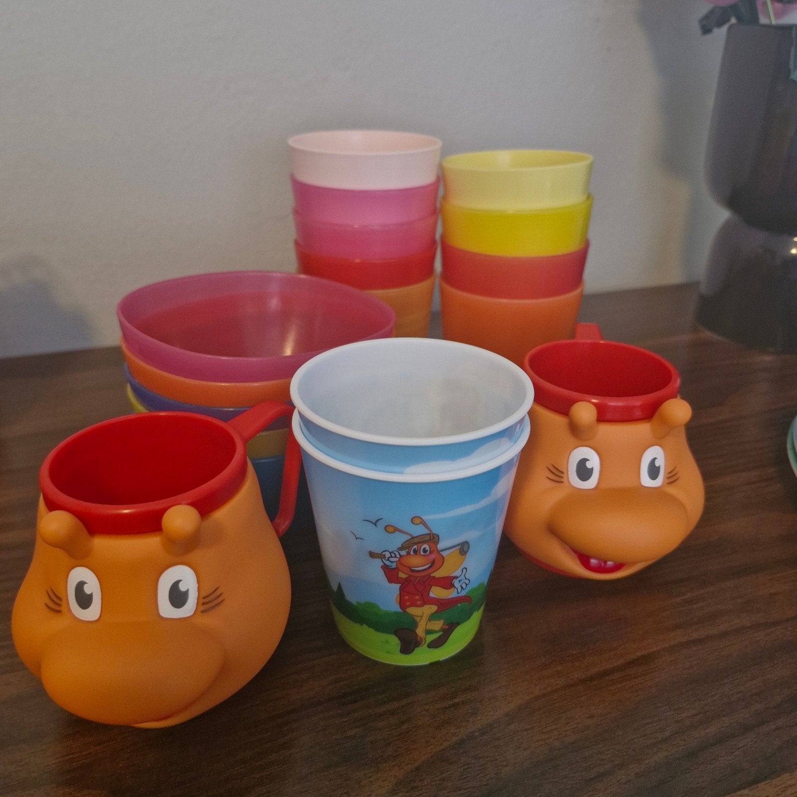 Bekers, schaaltjes en 3 paarse tafelkleden, Huis en Inrichting, Ophalen, Gebruikt, Paars, Tafelkleed