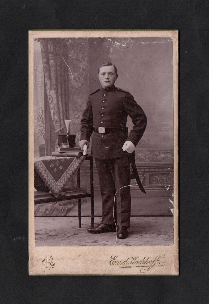 Foto Militair Arnhem Amsterdam Carte de Visite v.d. Kerkhoff, Verzamelen, Foto, Ophalen of Verzenden, Zo goed als nieuw, Voor 1940