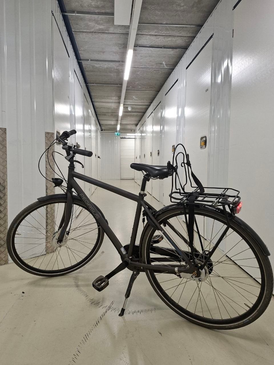Pegasus Lucca 1 | 28 inch, framemaat 49 cm, Fietsen en Brommers, Fietsonderdelen, Ophalen, Band, Staal, Zo goed als nieuw