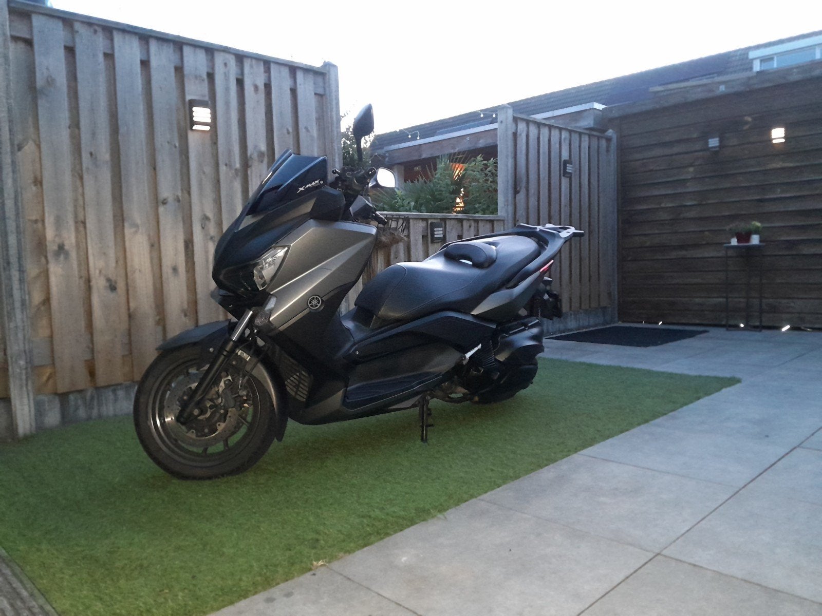 Yamaha XMAX 400 2014, Fietsen en Brommers, Snorfietsen en Snorscooters, Ophalen of Verzenden, Zo goed als nieuw, Benzine, Yamaha