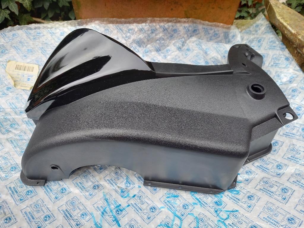 GILERA DNA NOS Onderdelen, Fietsen en Brommers, Ophalen of Verzenden, Nieuw, Kap, Piaggio