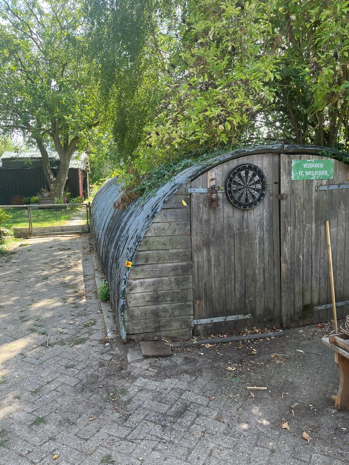 Romiloods nissenhut quonsetloods, Ophalen