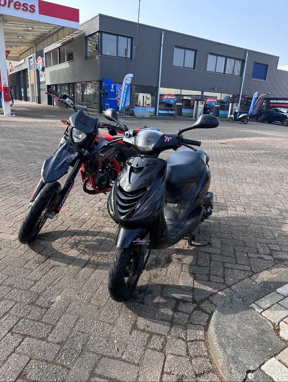 Piaggio zip 2008, Fietsen en Brommers, Scooters | Piaggio, Ophalen, Gebruikt, Zip, Benzine