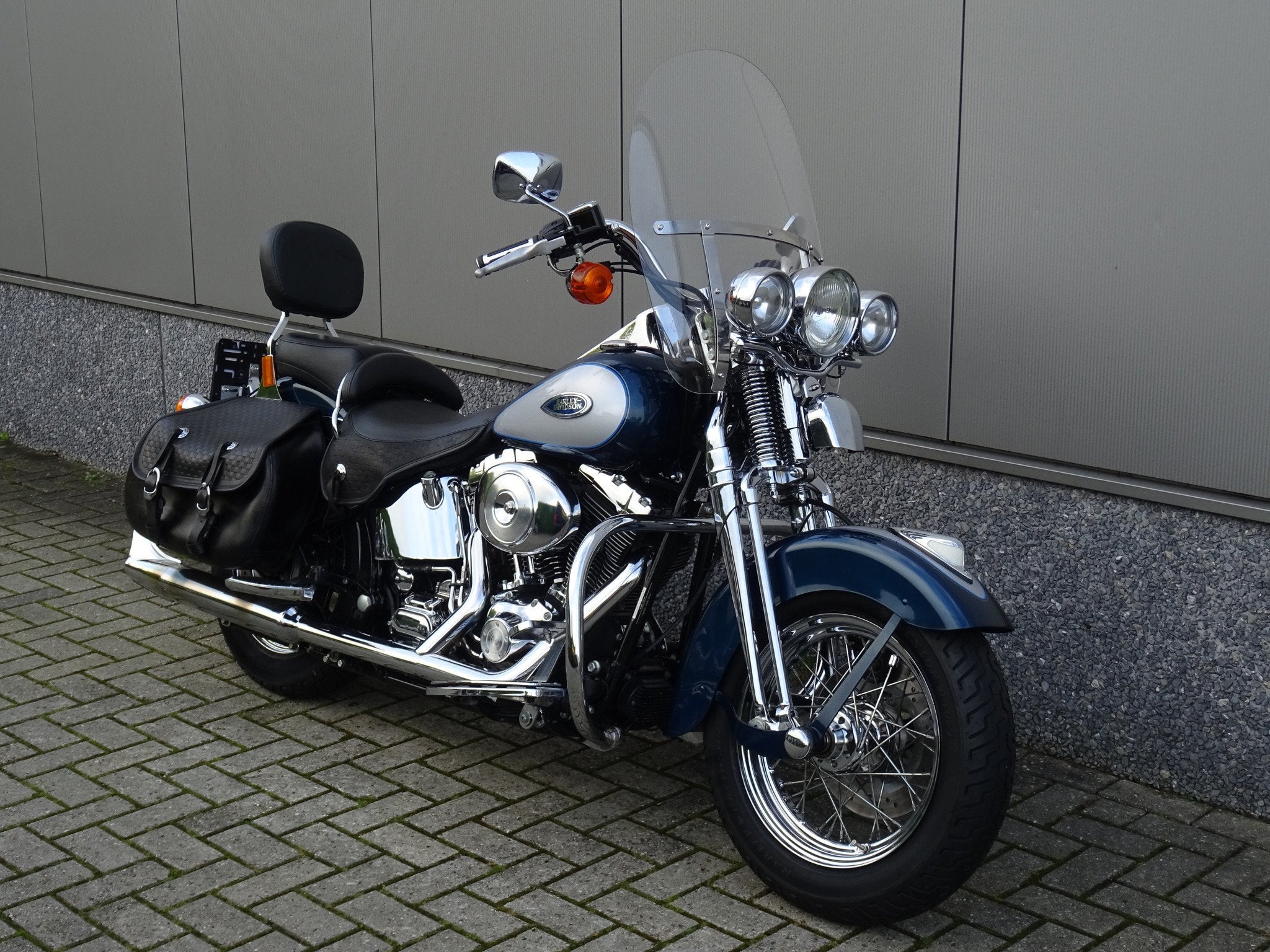 Harley-Davidson FLSTS HERITAGE SPRINGER (bj 2001), Chopper, Bedrijf, 1449 cc