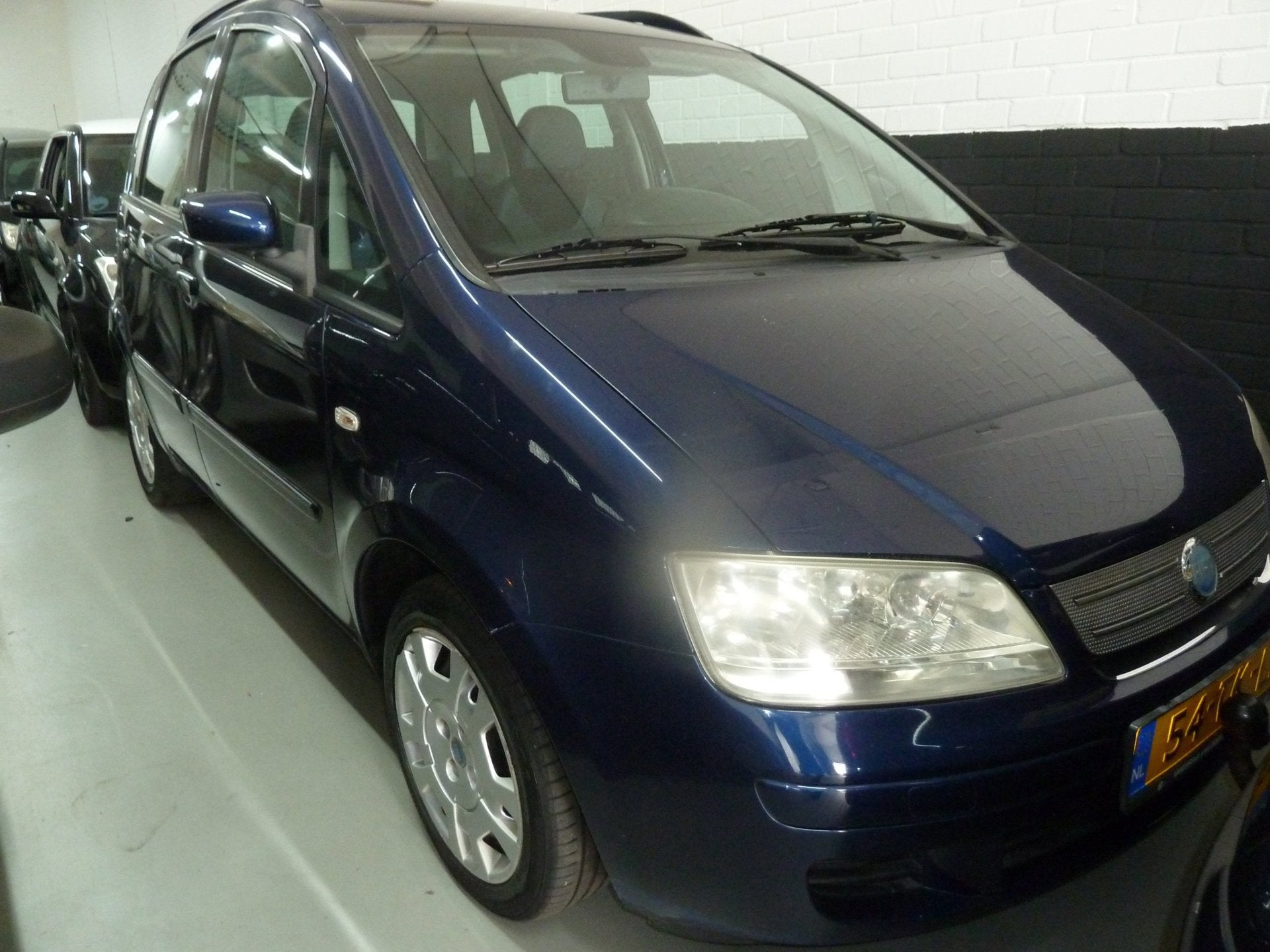 Fiat Idea 1.4-16V Dynamic AUTOMAAT NW APK AIRCO, Voorwielaandrijving, Gebruikt, Idea, 49 €/maand