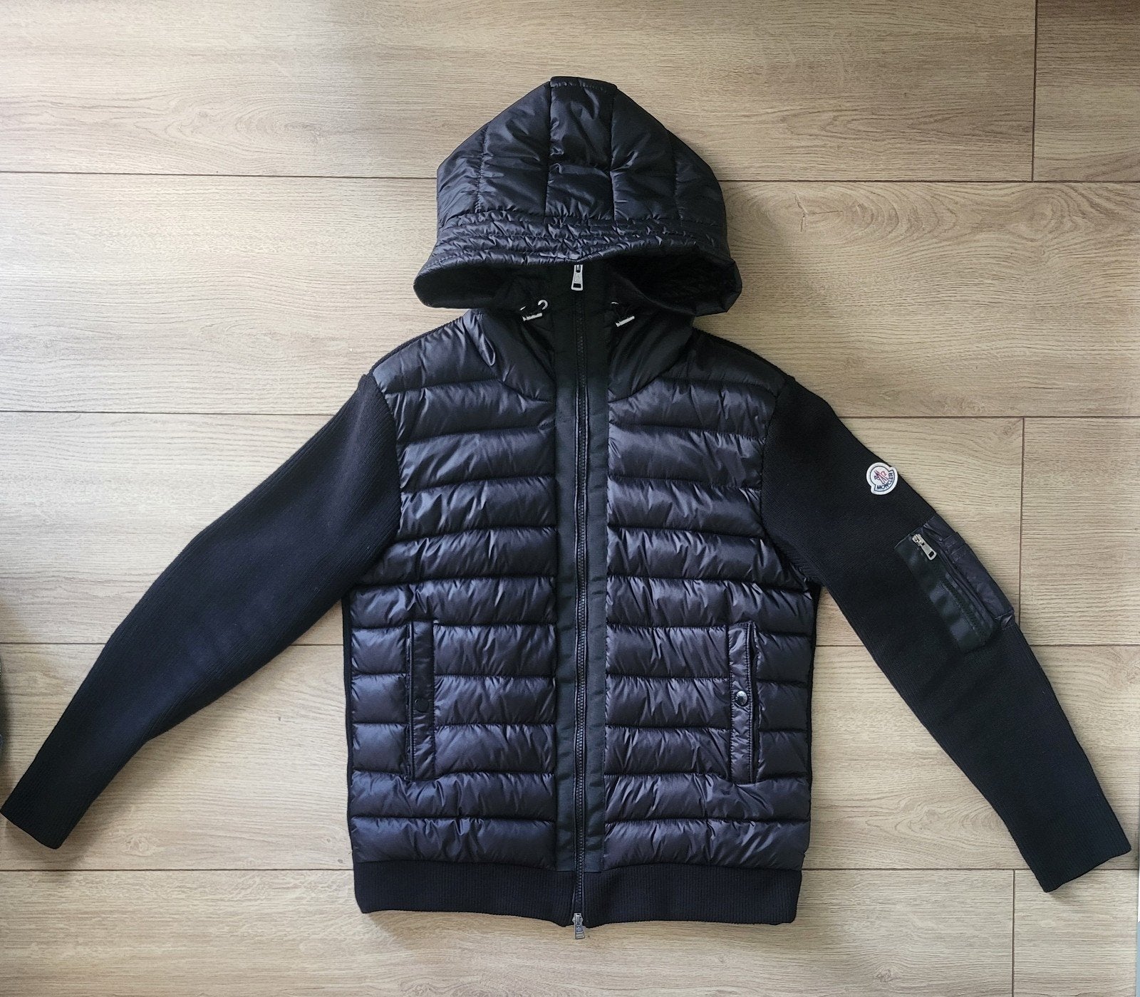 Moncler cardigan, Moncler, Zwart, Zo goed als nieuw, Verzenden