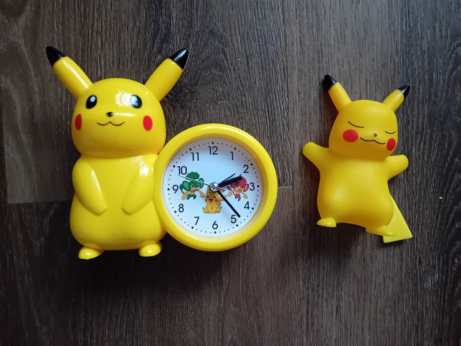 pikachu klok / klokje / wekker en nachtlampje / lampje kind, Ophalen of Verzenden
