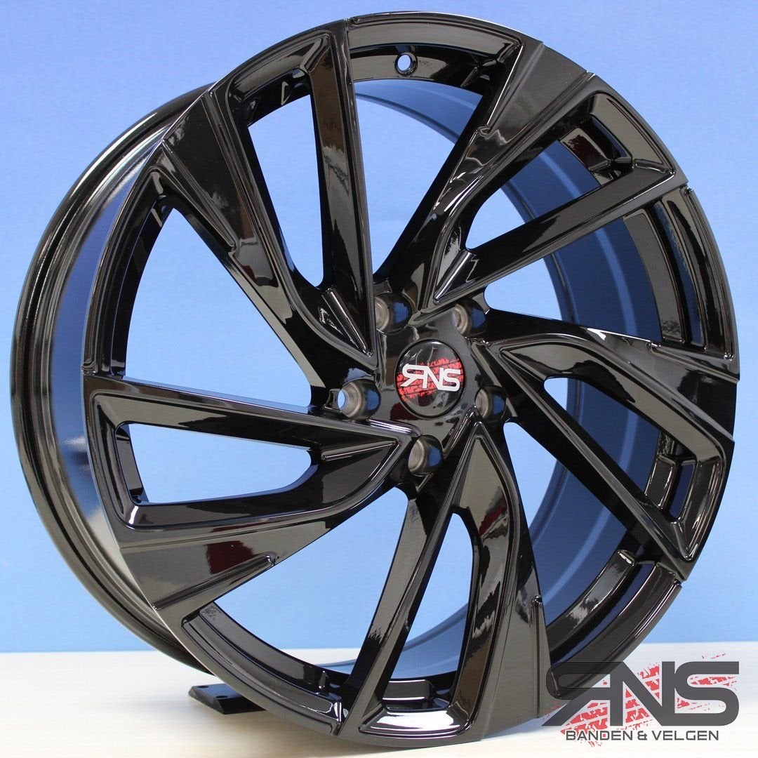 5x112 19 inch Adelaide Look Golf 5 6 7 8 Caddy Velgen Banden, 19 inch, Velg(en), -, -