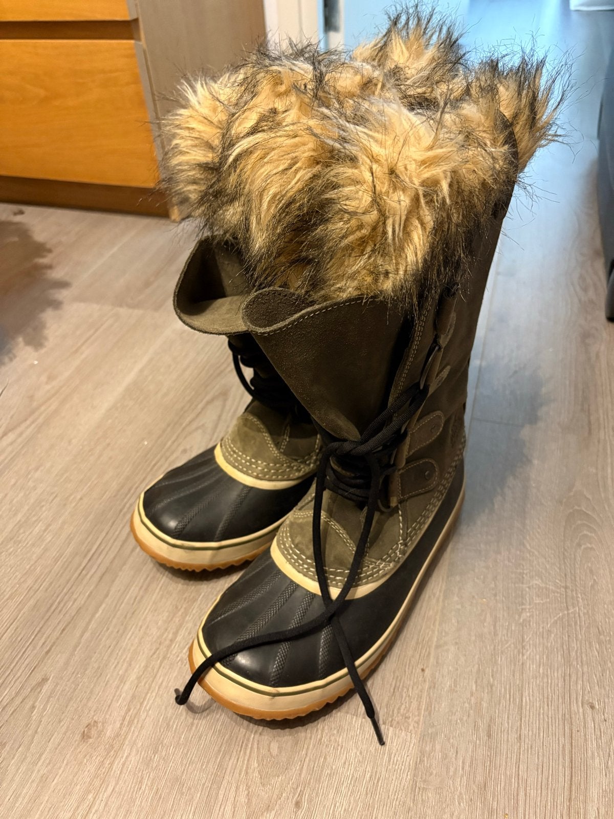 Sorel Snowboots met Nepbont Maat 41, Bruin, Snowboots, Ophalen of Verzenden, Gedragen