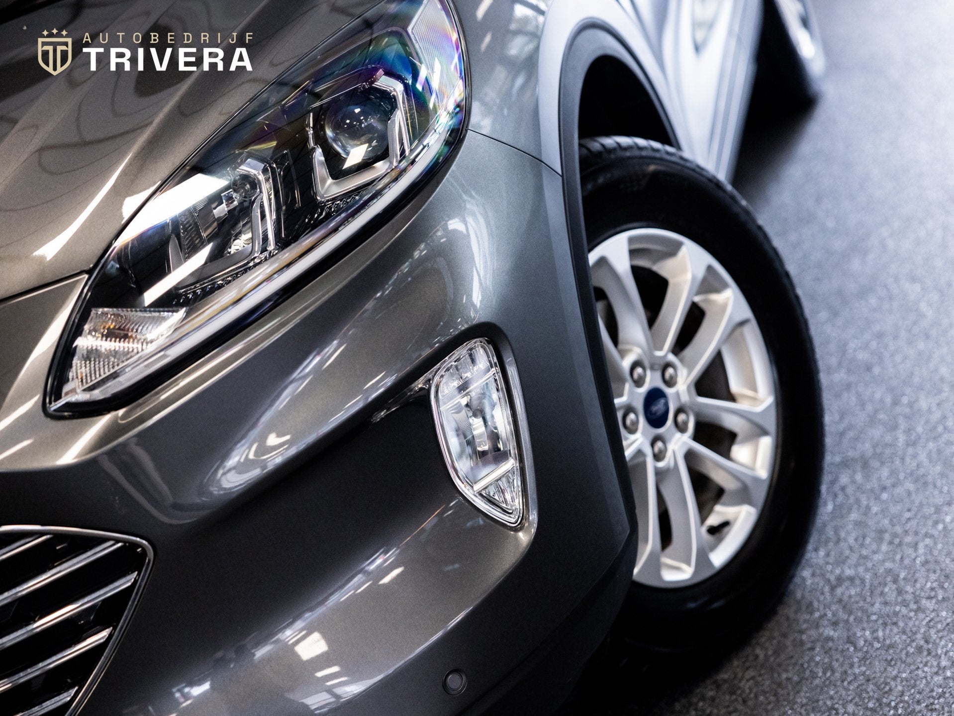Foto 18 van Ford Kuga 2.5 PHEV Titanium l SoH 96% l CAM 360° l CARPLAY