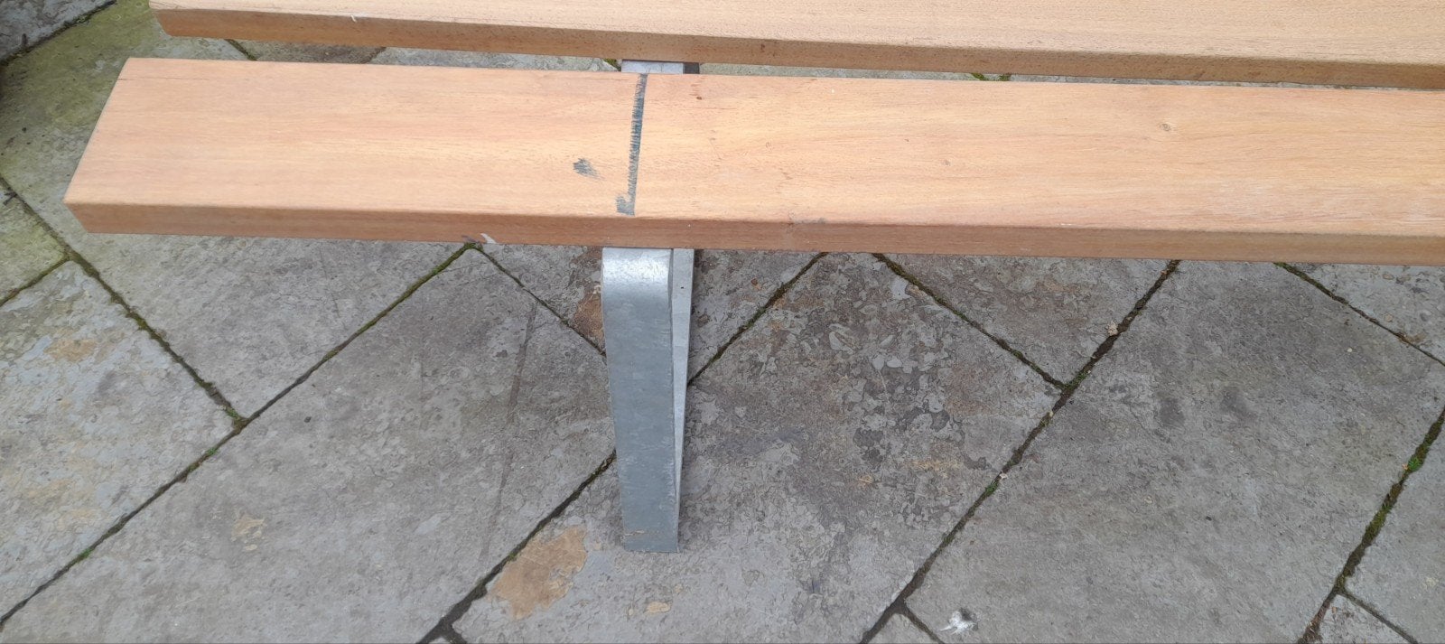 Industriële Tuinbank bestaande uit 2 Marantie planken, Tuin en Terras, Tuinbanken, Ophalen, Nieuw, Hout