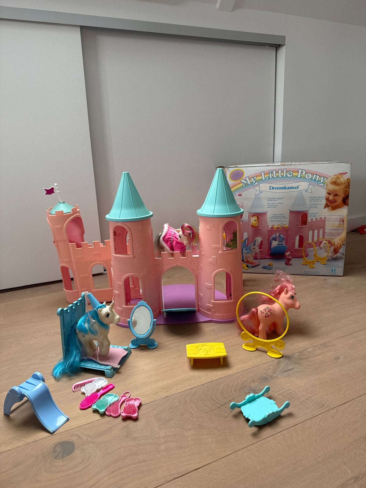 My Little Pony Droomkasteel met accessoires en pony's, Ophalen, Gebruikt