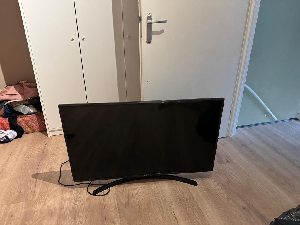 LG 43 4K Smart TV, Audio, Tv en Foto, Televisies, Zo goed als nieuw, LED, 100 cm of meer, 4k (UHD), LG, 50 Hz, Smart TV, Ophalen of Verzenden