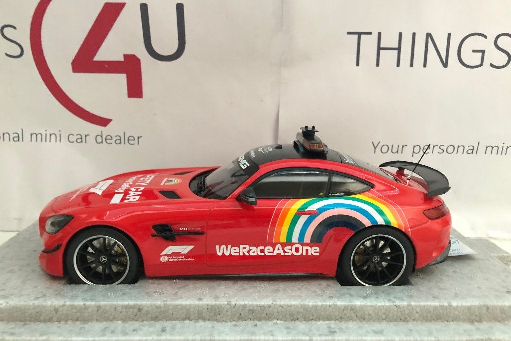 Minichamps 1:18 Mercedes-Benz AMG GT-R Safety Car Toscaanse, Hobby en Vrije tijd, Modelauto's | 1:18, Ophalen of Verzenden, Zo goed als nieuw