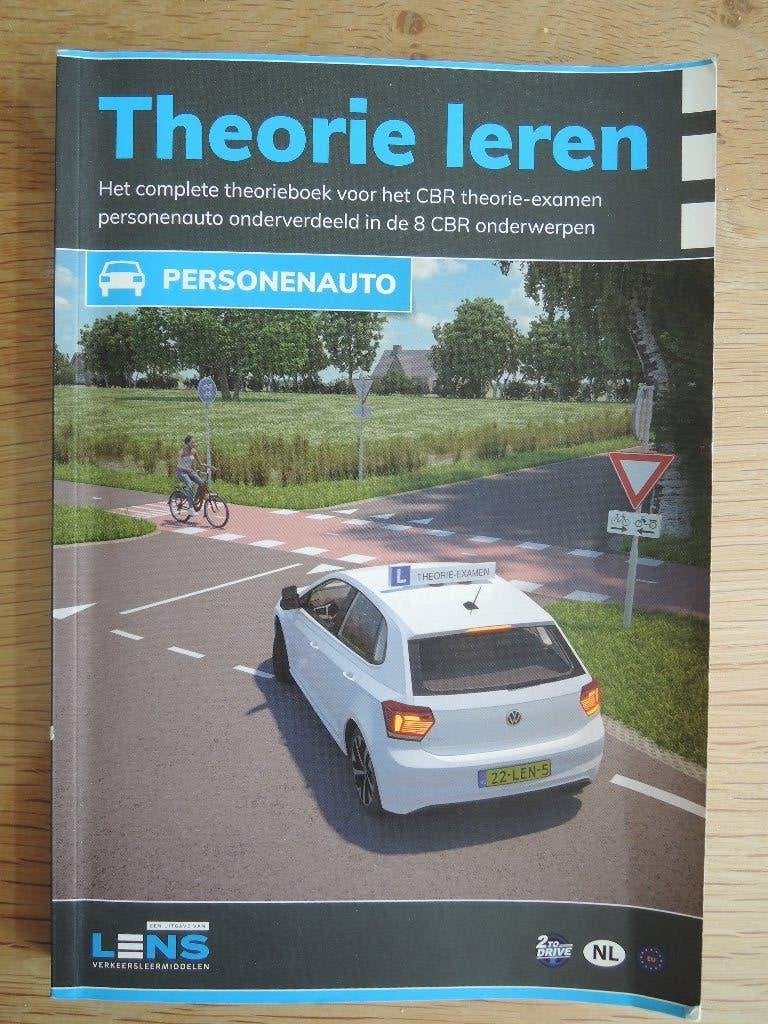 Lens verkeersmiddelen Theorieboek rij examen CBR, Boeken, Ophalen of Verzenden, Zo goed als nieuw, Alpha, Lens Verkeersleermiddelen