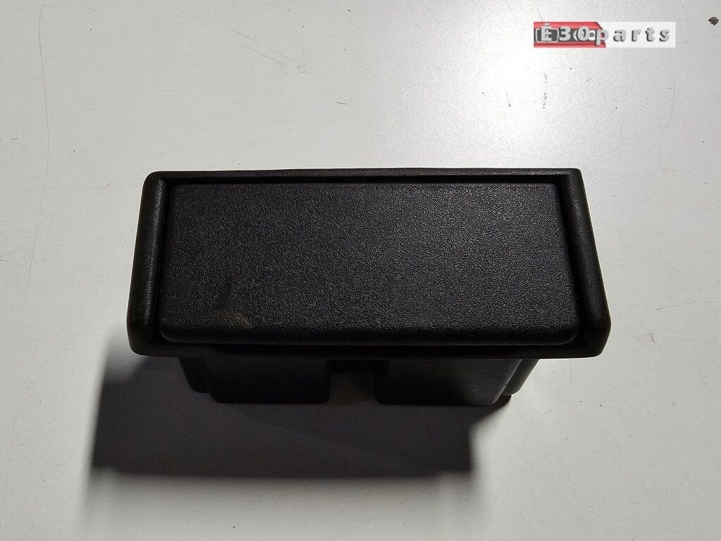 Asbak  achterzijde middenconsole BMW 3 serie E30 51161904809, Gebruikt, -, -, Ophalen of Verzenden