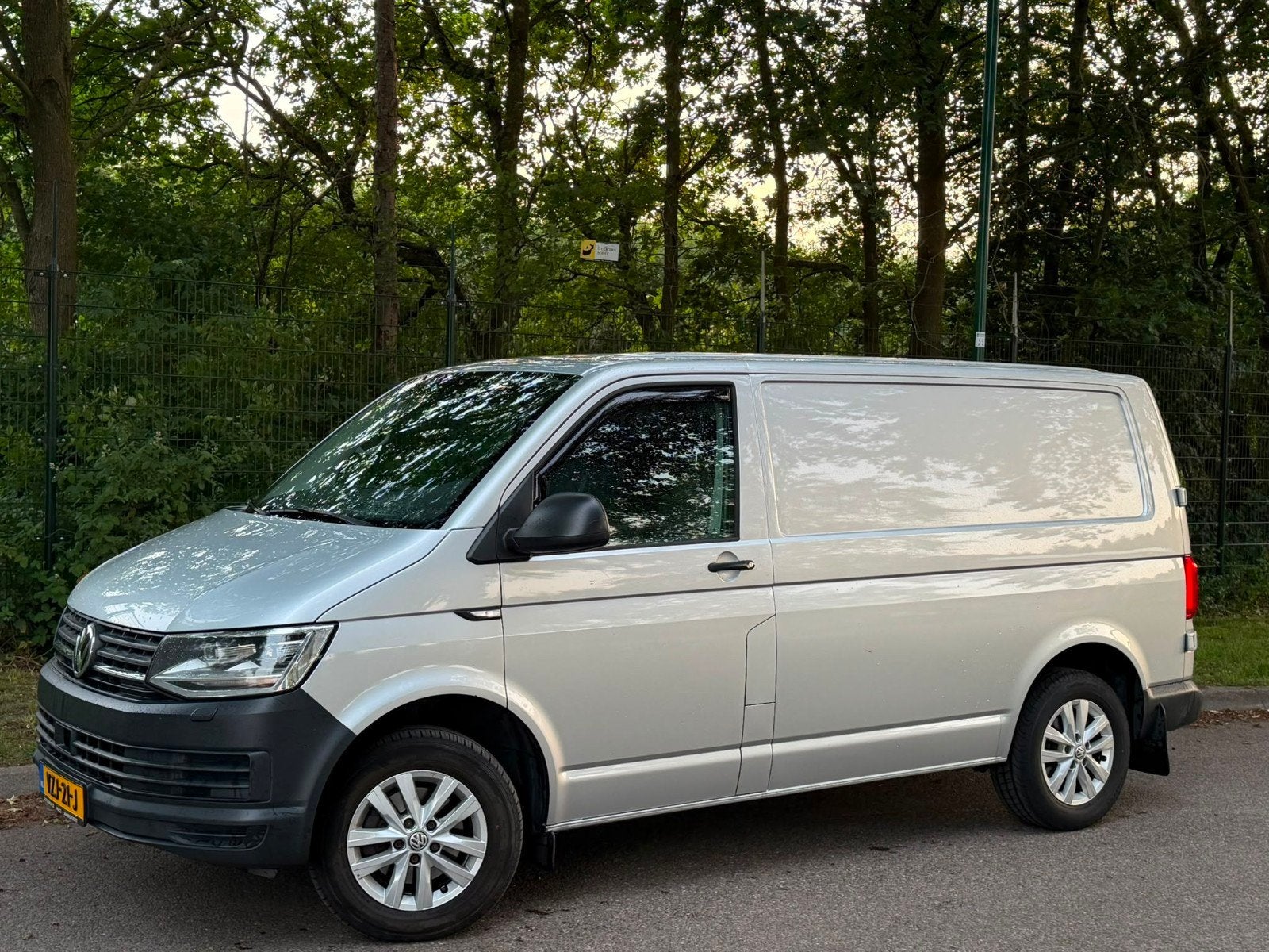 Volkswagen Transporter 2.0 TDI 150PK DSG STANDKACHEL STOELVW, Euro 6, 4 cilinders, USB, Volkswagen