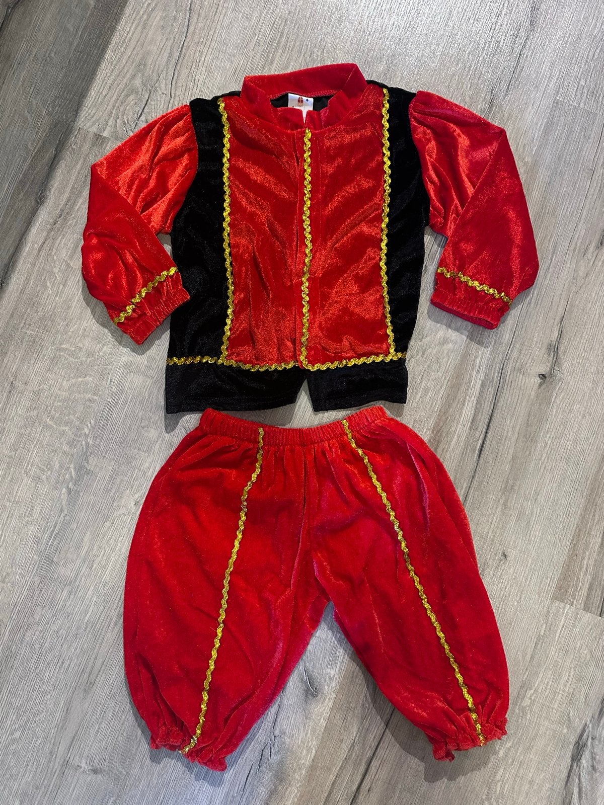 Sinterklaas/Piet kostuum voor kinderen - Maat 98/104, Kinderen en Baby's, Carnavalskleding en Verkleedspullen, Ophalen of Verzenden