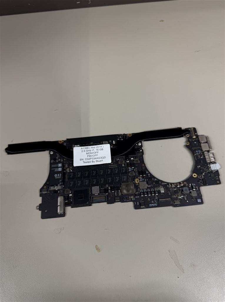 MacBook Pro A1398 15\" 2014 moederbord i7 2.5GHz 16GB NVIDIA, Ophalen of Verzenden, Zo goed als nieuw, DDR4