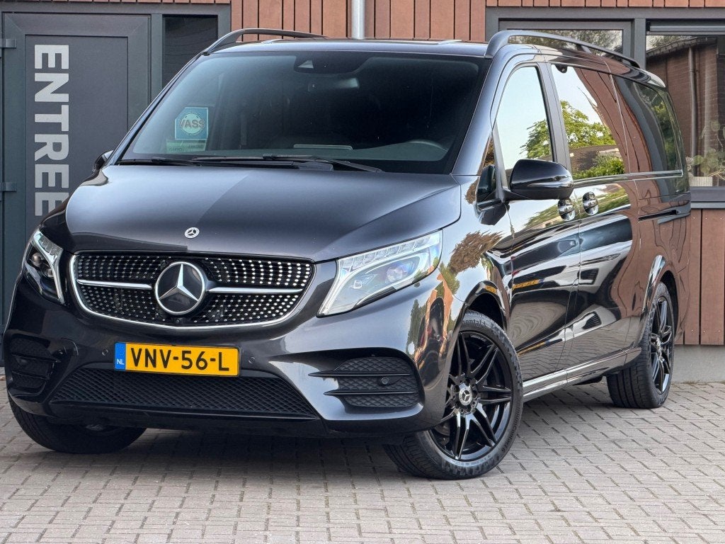 Mercedes-benz V-KLASSE 300D 4-M AMG XXL Airmatic Burmester, Auto's, Automaat, Stoelverwarming, Zwart, Bedrijf