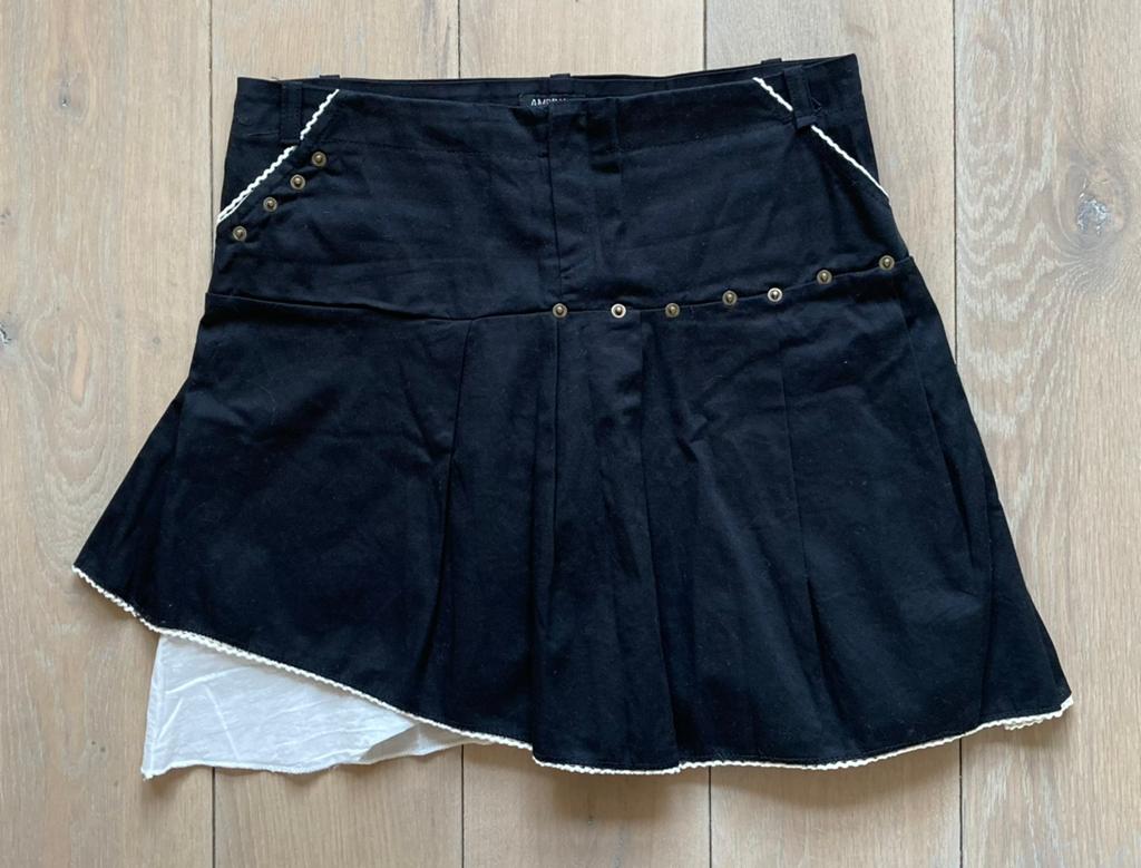 Ambika M zwarte rok petticoat laagjes V egf plooirok, Maat 38/40 (M), Zwart, Ophalen of Verzenden, Zo goed als nieuw