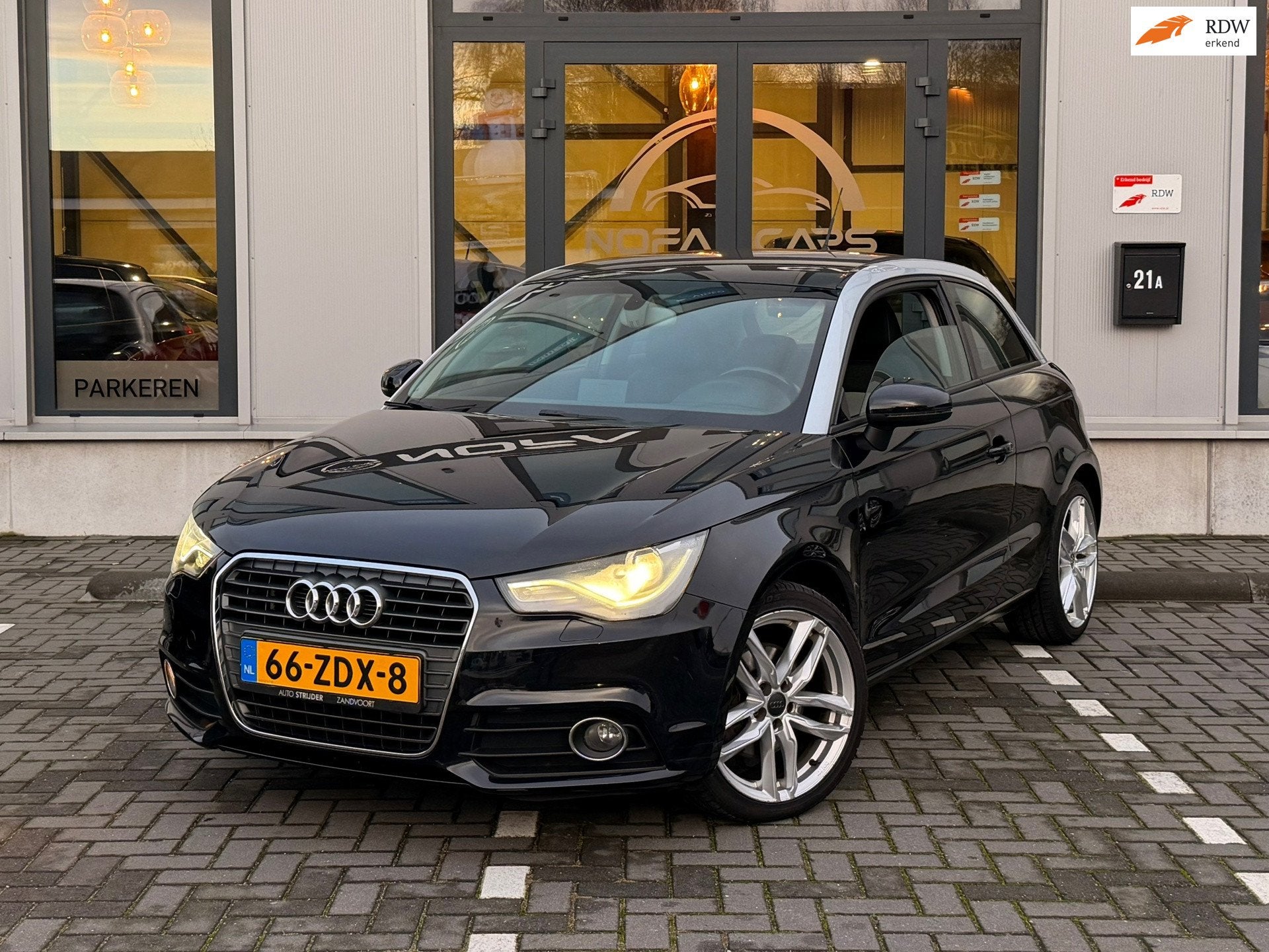 Audi A1 1.4 TFSI Ambition Pro Line Business|Xenon|Navi|Stoel, Euro 5, Huisgarantie, 4 cilinders, Met garantie (alle)