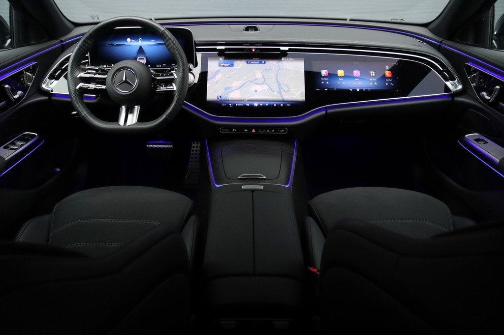 Mercedes-Benz E-Klasse 220 d AMG Line | Hyperscreen | Distro, Auto's, Mercedes-Benz, 1730 kg, Achterwielaandrijving, Gebruikt