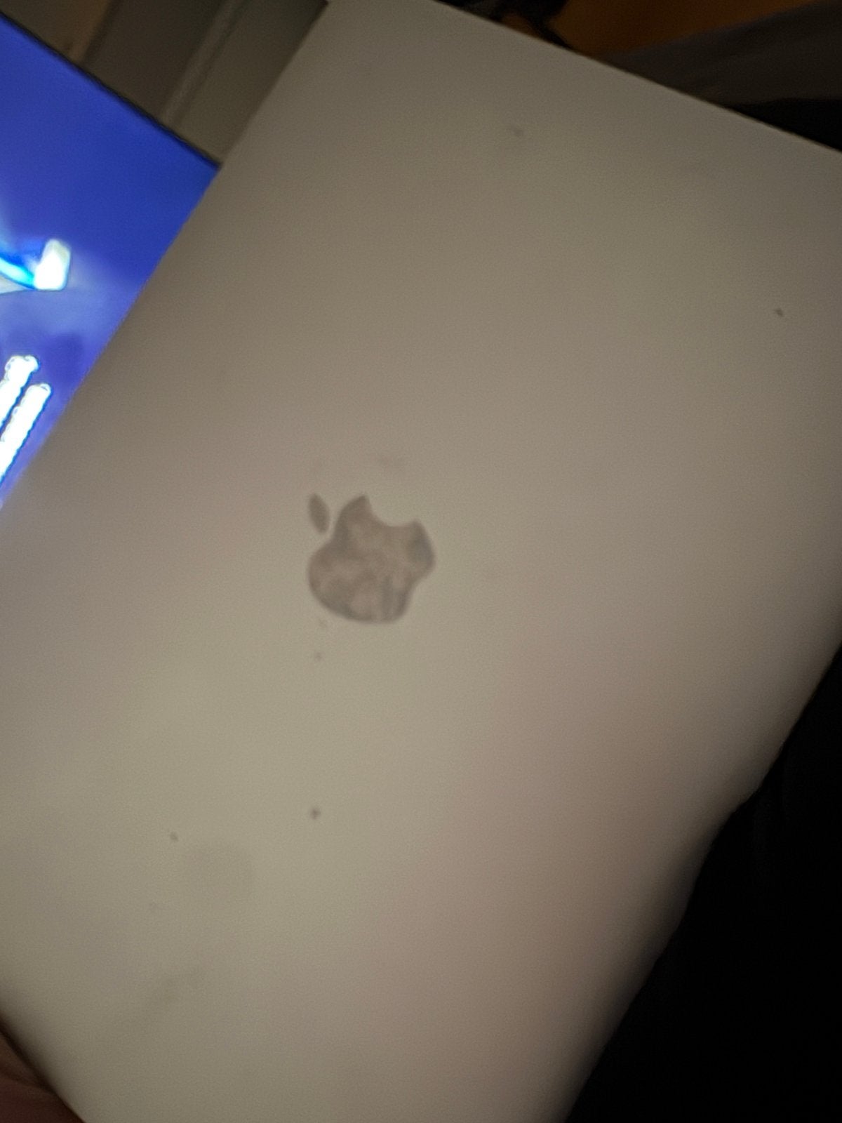 Mcbook 2020, Computers en Software, Apple Macbooks, Qwerty, 8 GB, 13 inch, Minder dan 2 Ghz