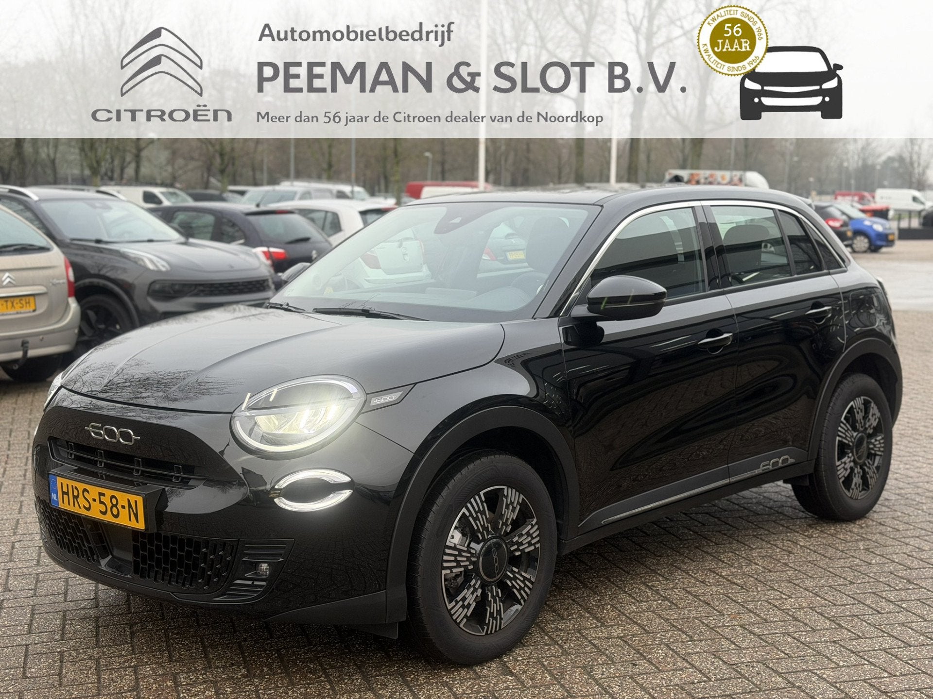 Fiat 600 Hybrid Urban Automaat|Carplay|Airco|Cruise, Auto's, Dealer onderhouden, Stof, Gebruikt, 1199 cc