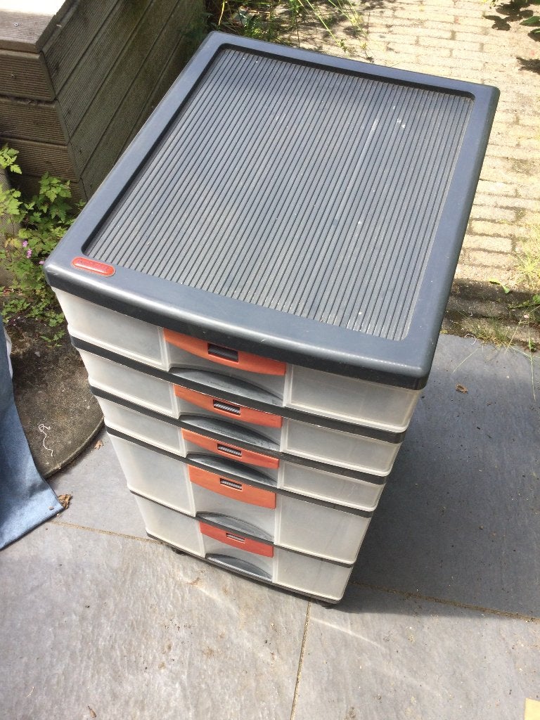 Keter kunststof lade kastje, Huis en Inrichting, Kasten | Ladekasten, Ophalen, Zo goed als nieuw, 3 of 4 laden, Minder dan 100 cm