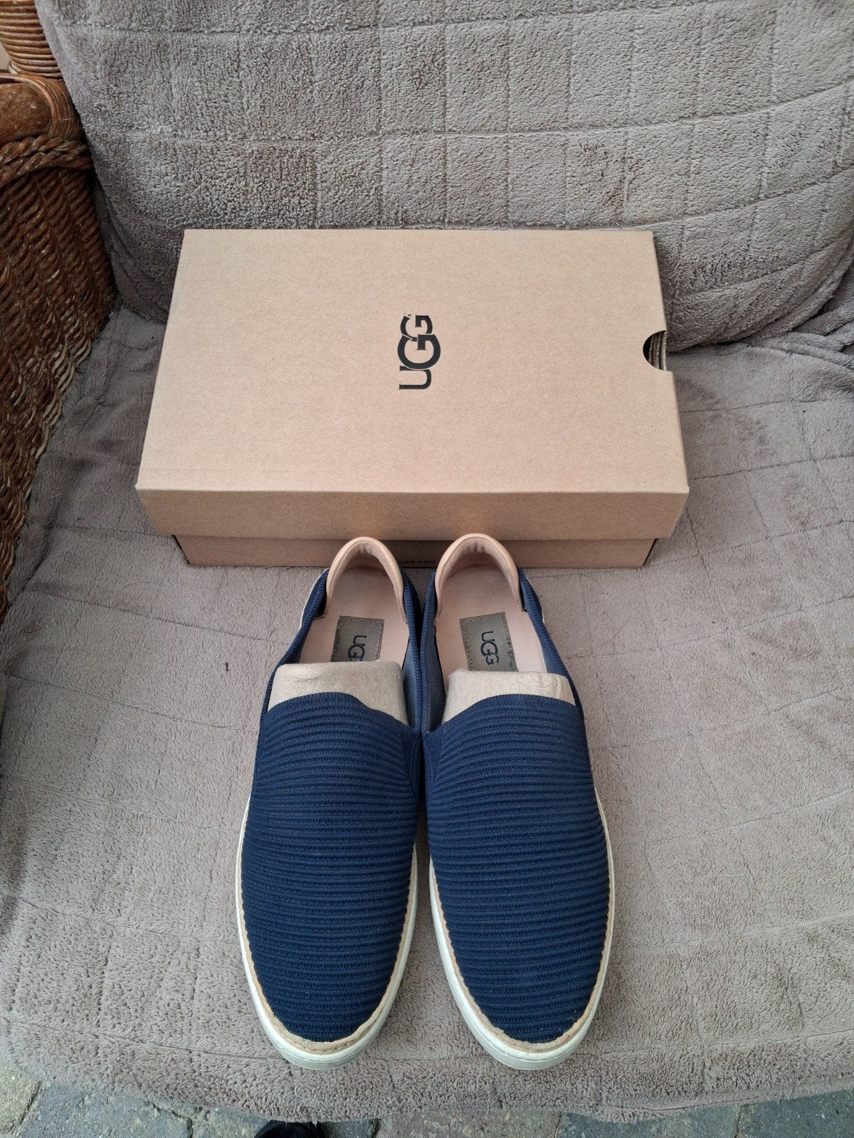 UGG Delfina Instappers -, UGG, Nieuw, Ophalen of Verzenden, Instappers