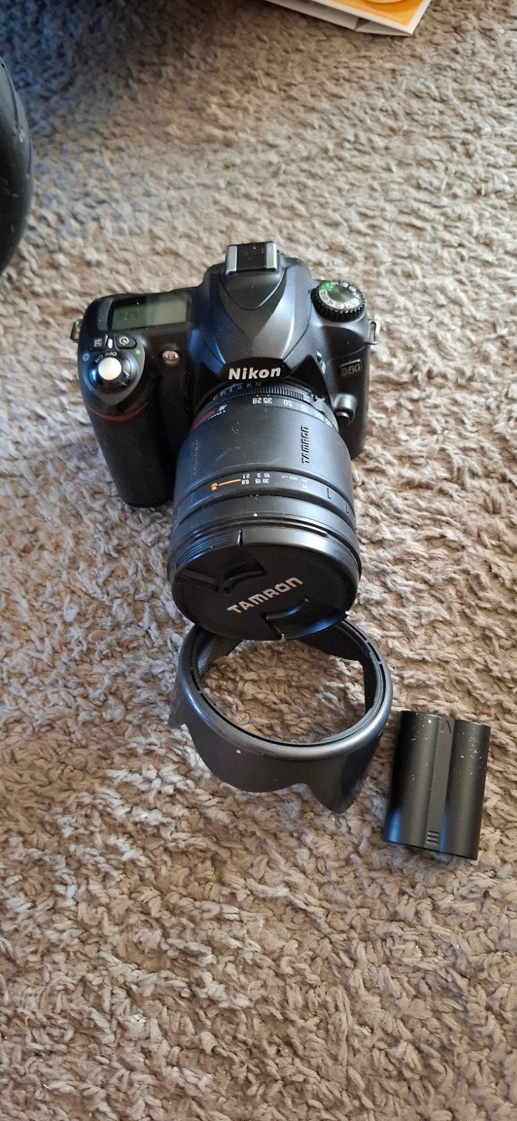 nikon d50  met tamron 28 200 en extra batterij, Audio, Tv en Foto, Fotocamera's Digitaal, Zo goed als nieuw, Accu, Nikon, 8 keer of meer