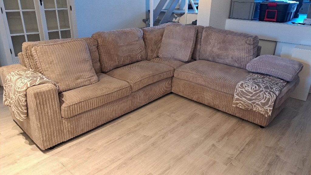 Ribbank met chaise loung in de kleur beige met kussens, Ophalen, 250 tot 300 cm, Minder dan 75 cm, Moderne ribbank